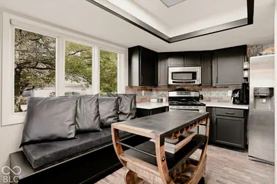 377 Sandbrook Drive, Noblesville - 17
