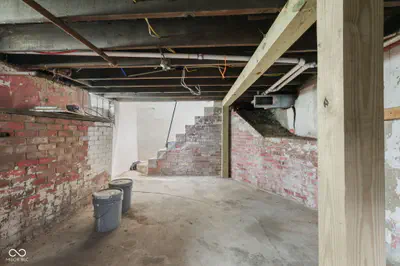 425 Sanders Street, Indianapolis - 35