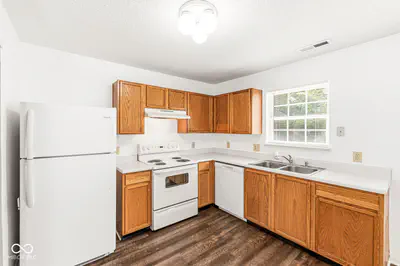 6647 Everbloom Lane, Indianapolis - 16