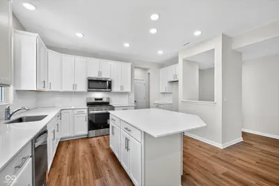 7019 Crystal Court, Brownsburg - 4