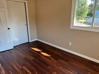 1656 150, Greenfield - 44