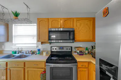 15085 Fawn Hollow Lane, Noblesville - 12