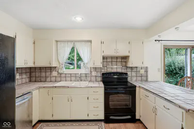7927 Hoop Road, Indianapolis - 5