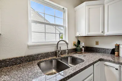10635 Aspen Drive, Fishers - 14