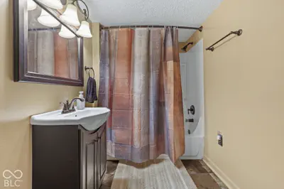 2850 Quincy, Quincy - 17