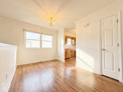 1147 Cottage Circle, Seymour - 8