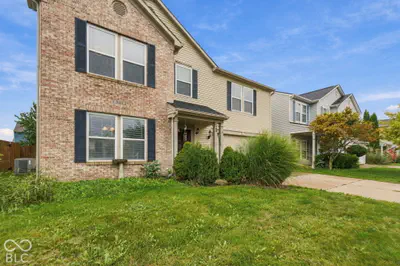 9181 Swimming Hole Lane, Pendleton - 2
