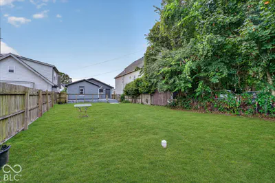 1636 Woodlawn Avenue, Indianapolis - 24