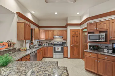 282 Adrienne Drive, Greenwood - 9