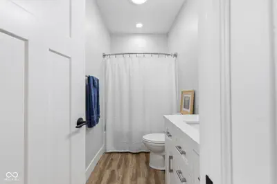 8446 Parkview Drive, Rockville - 38