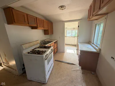 2129 H Street, Bedford - 8