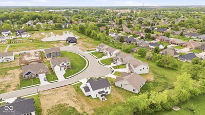 4724 White Willow Way, New Palestine - 57