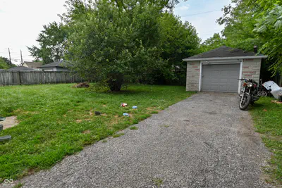 11623 Deanna Drive, Indianapolis - 12