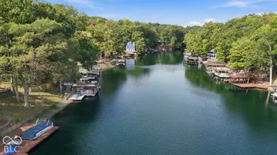 6272 Grosbeak Court, Nineveh - 58