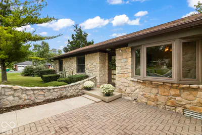 2448 S Sunrise Drive, New Palestine - 5