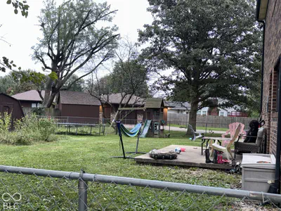 1205 Oak Street, Elwood - 18