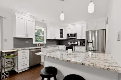 11912 Wainwright Boulevard, Fishers - 12