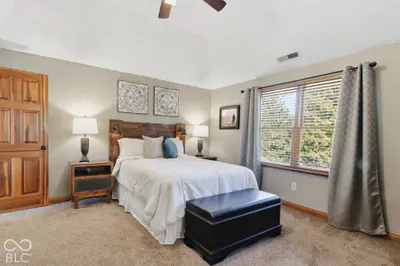 11200 Governors Lane, Fishers - 35