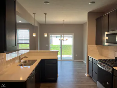 6392 Yuma Court, Whitestown - 3