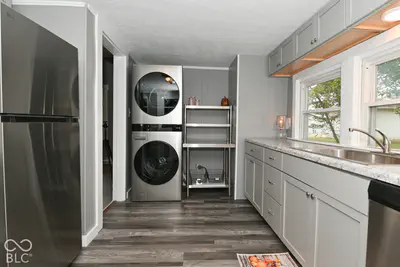 10 Broadway, North Salem - 11