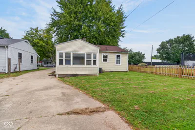 321 39th Street, Anderson - 18