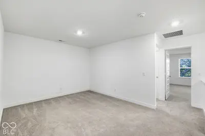 7218 Governors Row, Avon - 14