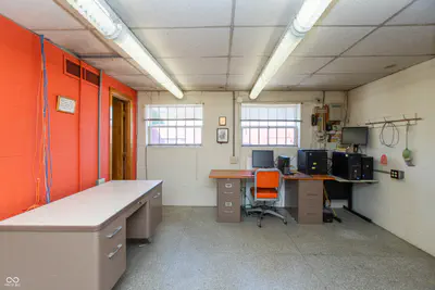 116 Chestnut Street, Seymour - 44