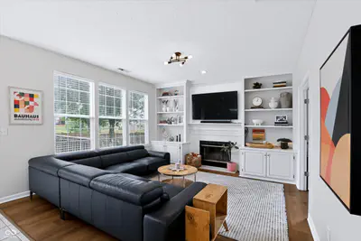 1049 Statesman Drive, Brownsburg - 32