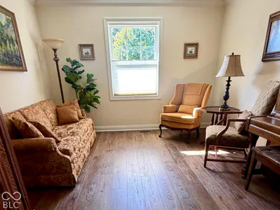 6658 English Oak Drive, Avon - 19