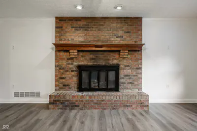 7313 Highburry Drive, Indianapolis - 9