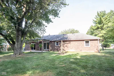 111 Abner Creek Parkway, Avon - 29