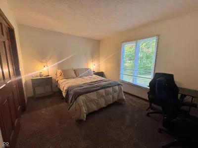 8923 Woodacre Lane, Indianapolis - 34
