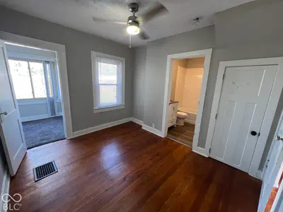 3513 Shelby Street, Indianapolis - 16