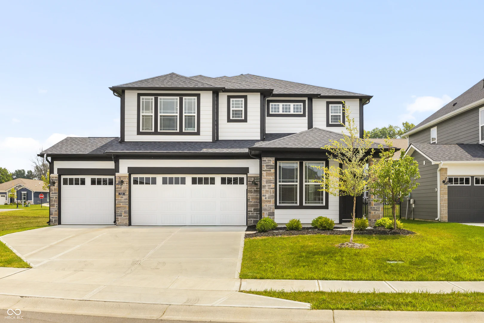 7129 Firestone Road, Whitestown