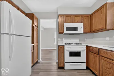 6879 Oak Lake Drive, Indianapolis - 13