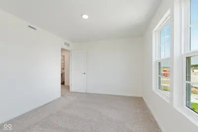 3782 Sterling Drive, Whitestown - 24