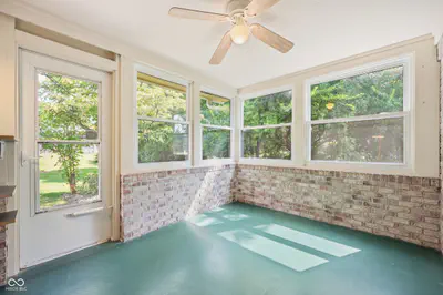 1909 Lakeside Lane, Indianapolis - 9
