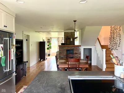 8122 Hall School Road, Monrovia - 22