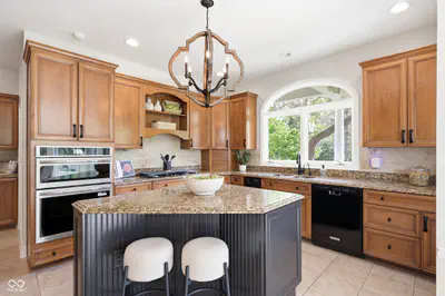 6671 Cherbourg Circle, Indianapolis - 24