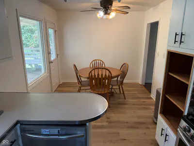 323 Hillsdale Drive, Bloomington - 15