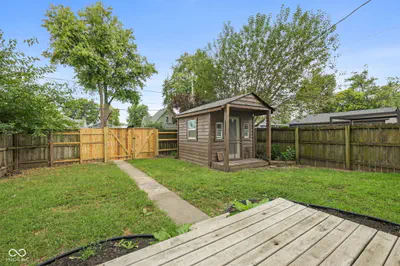 425 Sanders Street, Indianapolis - 41