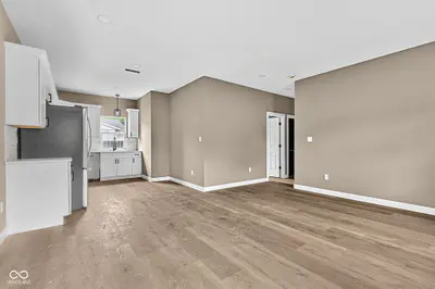 9920 Maurine Drive, Indianapolis - 7