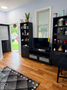297 9th. unit 2 Street, Noblesville
