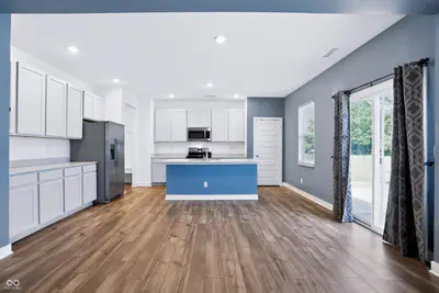 1096 Sunderland Drive, Greenwood - 12