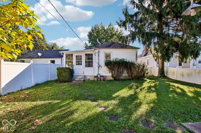 140 7th Avenue, Beech Grove - 32