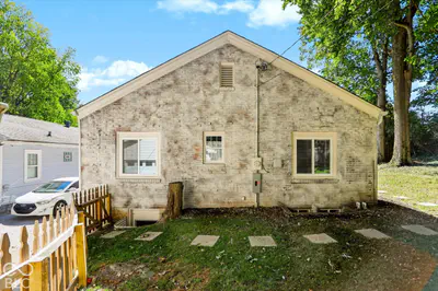 132 W 41st Street, Indianapolis - 48