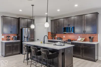 9061 Naples Way, Plainfield - 2