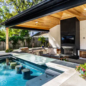 547 E 82nd Street, Indianapolis - 4