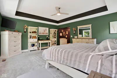 16286 Perrault Court, Fishers - 18