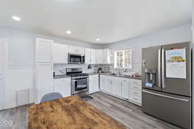 3201 Chrysler Street, Indianapolis - 6